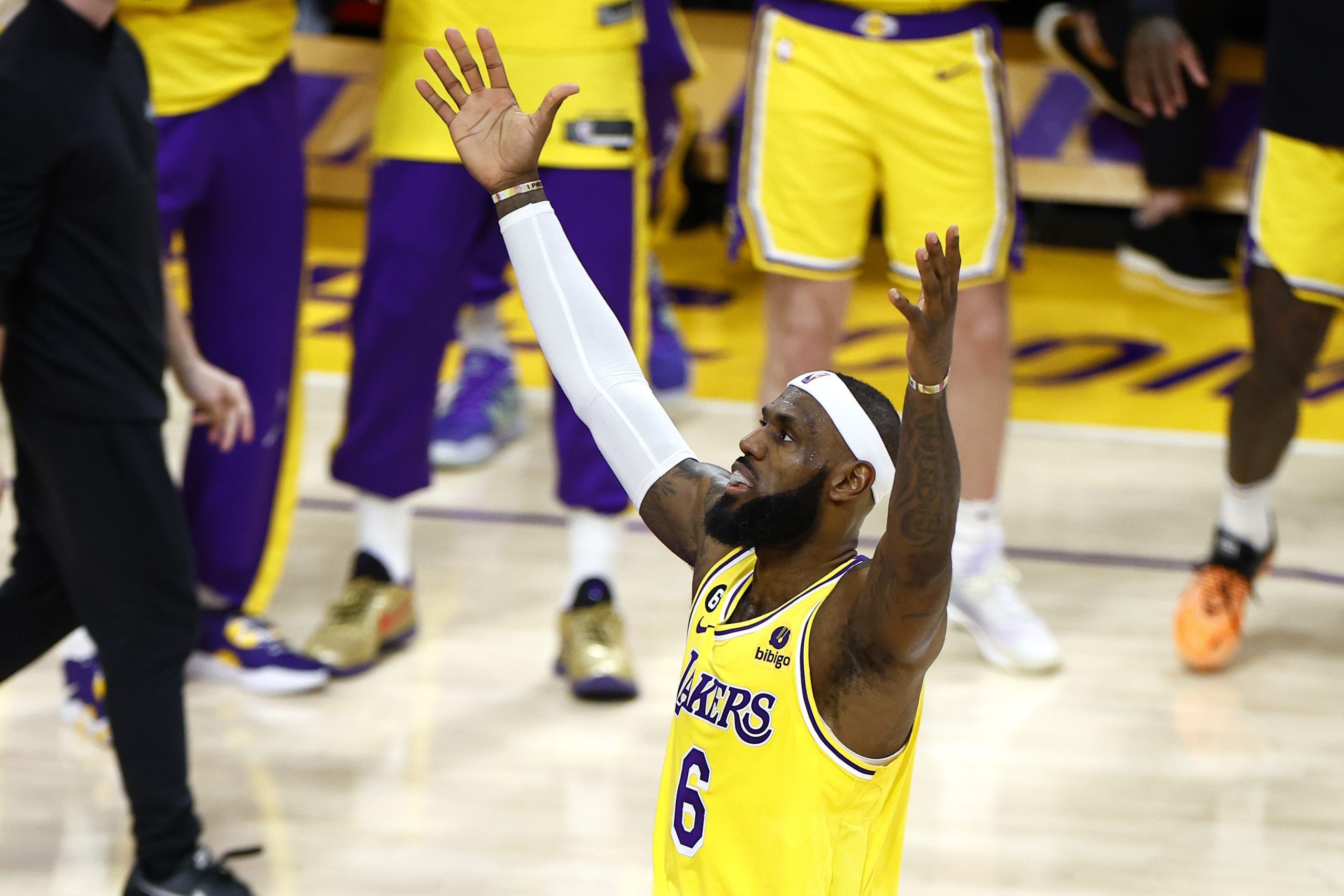 LeBron and Luka delivered, but the Wolves and Lakers piled up problems before Game 3 LeBron and Luka delivered, but the Wolves and Lakers piled up problems before Game 3