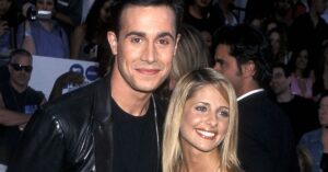 Freddie Prinze Jr: What happened, why he quit acting, and his career, including what I know you did last summer, she's all | Interpreter