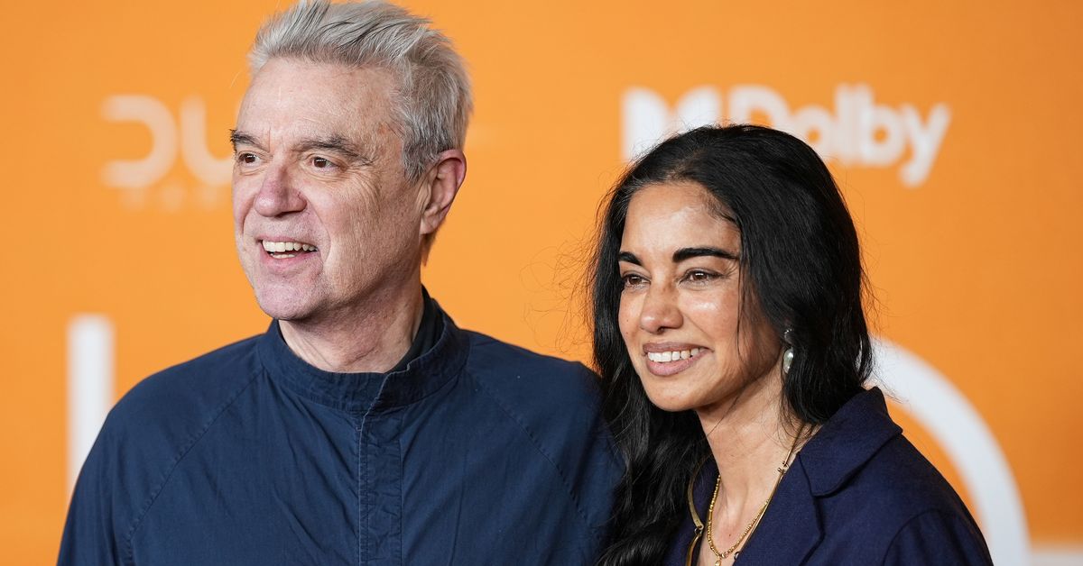 David Byrne engagement: Talk leader singer announces engagement with Mala Gaonkar